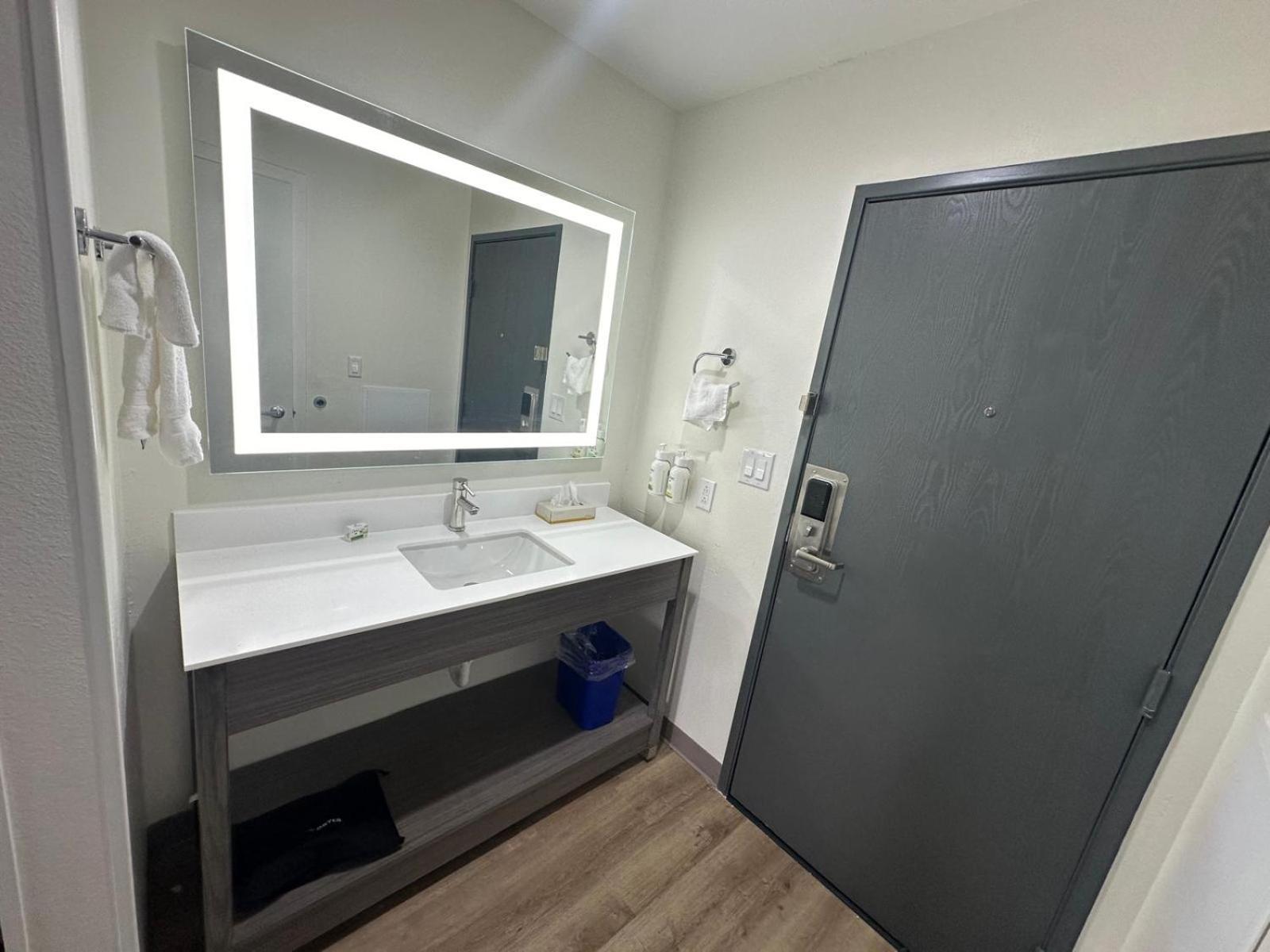 Motel Ramada By Wyndham Harrisburg Hersey
