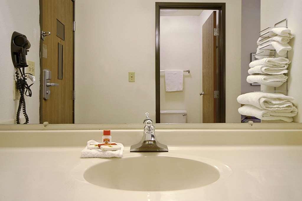 Motel Ramada By Wyndham Harrisburg Hersey 2*